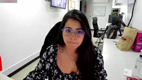 Snapshot of studcb_ chatting on 7, 5, 2026 studcb_ online show from 7, 5, 2026