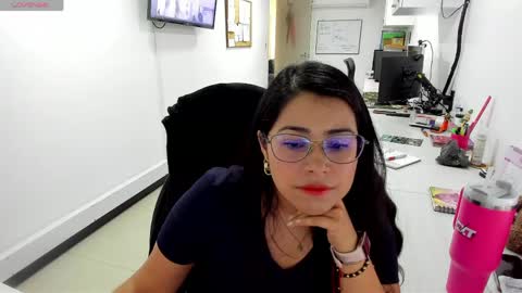 Snapshot of studcb_ chatting on 22, 5, 2026 studcb_ online show from 22, 5, 2026