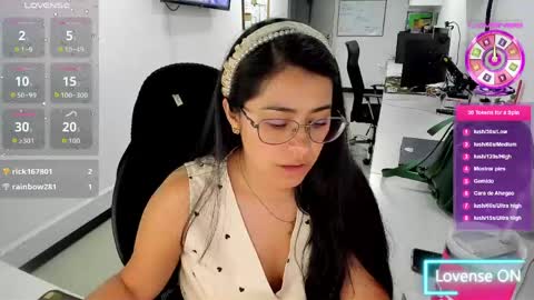 Snapshot of studcb_ chatting on 27, 5, 2026 studcb_ online show from 27, 5, 2026