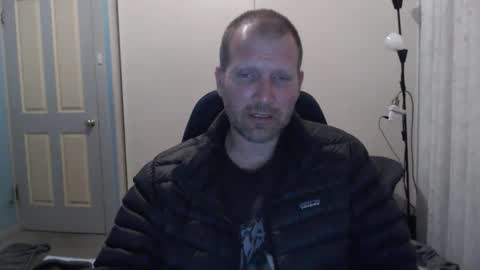 Snapshot of stugang chatting on 17, 4, 2026 stugang online show from 17, 4, 2026