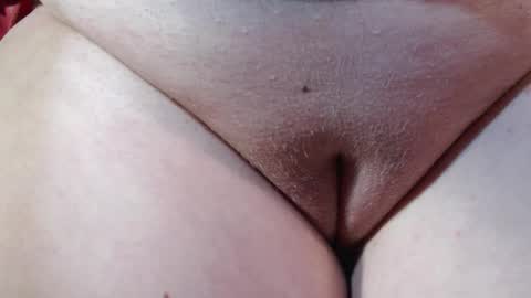 Snapshot of stunningboobs chatting on 2, 11, 2025 Natasha online show from 2, 11, 2025