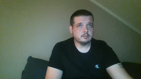 Snapshot of sub3100 chatting on 26, 10, 2025 420Fun online show from 26, 10, 2025