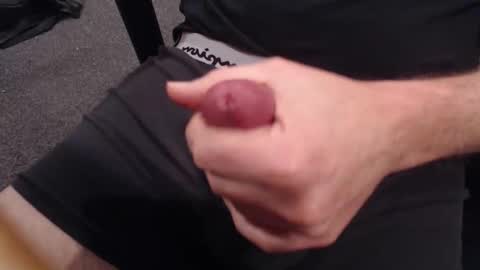 Snapshot of sub_to_serve chatting on 21, 11, 2025 sub_to_serve online show from 21, 11, 2025