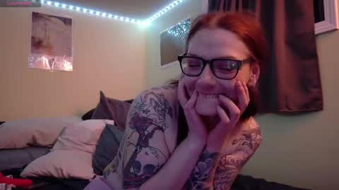 Snapshot of subbypunkruby77 chatting on 14, 2, 2025 SubbyPunkRuby online show from 14, 2, 2025