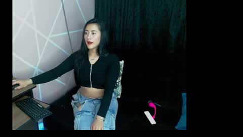 submissiveemily online show from 9, 9, 2025