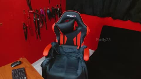 Snapshot of submissiveemily chatting on 2, 7, 2026 submissiveemily online show from 2, 7, 2026