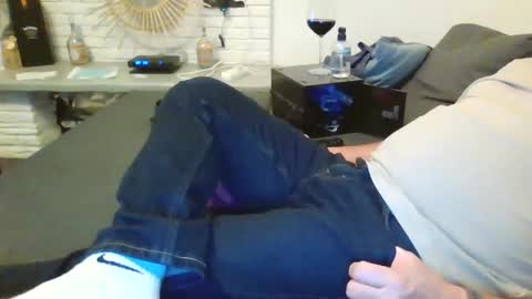 Snapshot of submissivguy chatting on 6, 1, 2025 submissivguy online show from 6, 1, 2025
