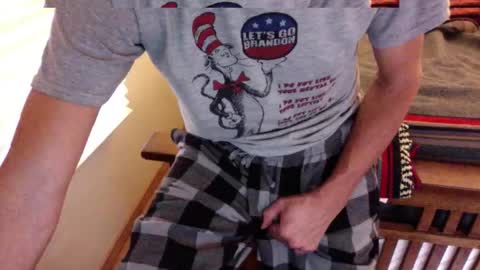 Submitted4u online show from 30, 11, 2025