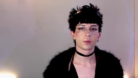 Snapshot of succubot chatting on 12, 10, 2025 Angel online show from 12, 10, 2025