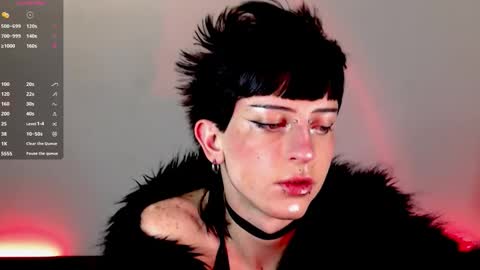 Snapshot of succubot chatting on 15, 10, 2025 Angel online show from 15, 10, 2025