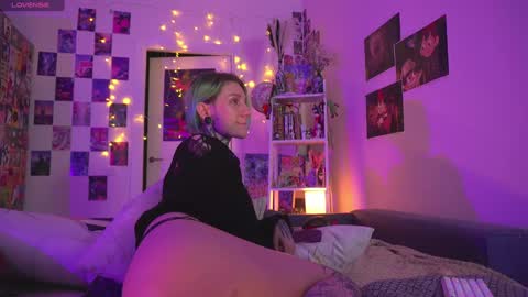 Snapshot of succubus_66 chatting on 8, 1, 2025 succubus_66 online show from 8, 1, 2025