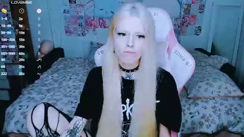 Snapshot of succubus_leslie chatting on 3, 7, 2026 succubus_leslie online show from 3, 7, 2026