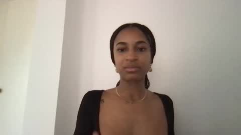 Succubus Sirena online show from 16, 4, 2026