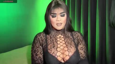 Snapshot of suckablecockoffreya chatting on 8, 11, 2025 JADE ELYSE online show from 8, 11, 2025