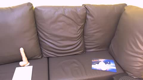 Snapshot of suckablemistress4u chatting on 1, 1, 2025 SELF SUCKER ALICIA online show from 1, 1, 2025