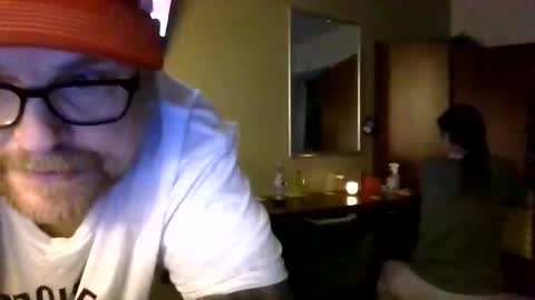 suckmeyoubitch online show from 14, 12, 2025