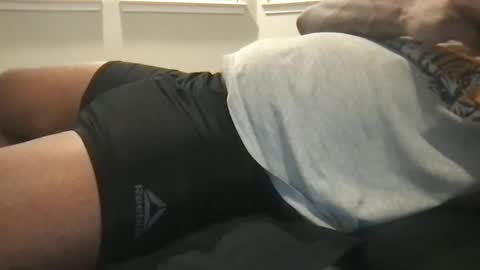 suckonthis318 online show from 5, 3, 2025