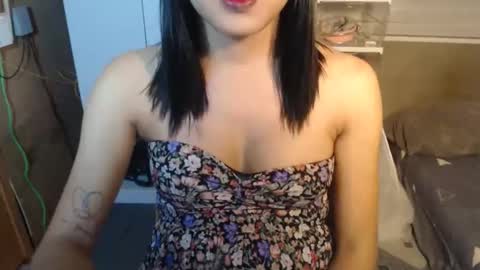 sugar_holy online show from 2, 12, 2025