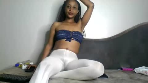 Snapshot of sugar_lace chatting on 28, 6, 2026 sugar online show from 28, 6, 2026