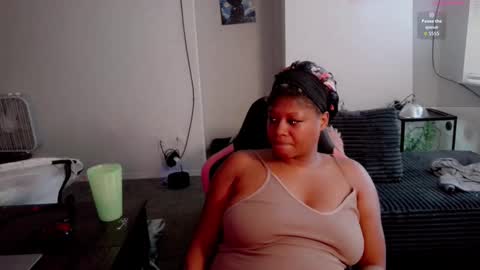 lexi love online show from 2, 11, 2025