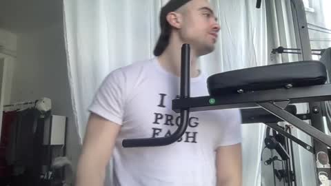 Sugar online show from 17, 2, 2025