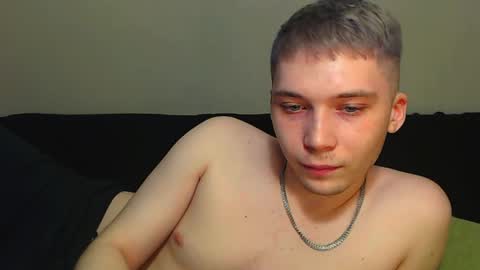 Snapshot of sugarrebit chatting on 2, 2, 2025 Sugarbutter  online show from 2, 2, 2025