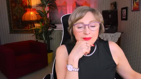 Vivien online show from 25, 1, 2025
