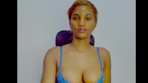 Ivy online show from 19, 9, 2025