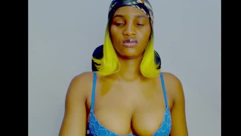 Ivy online show from 22, 9, 2025