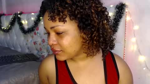 suggabrown_ online show from 30, 12, 2024