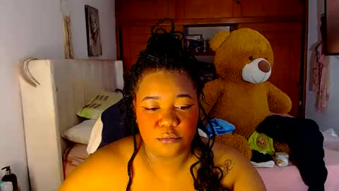 Snapshot of suggarbaby1 chatting on 23, 5, 2026 Cami Back in 2 hours online show from 23, 5, 2026