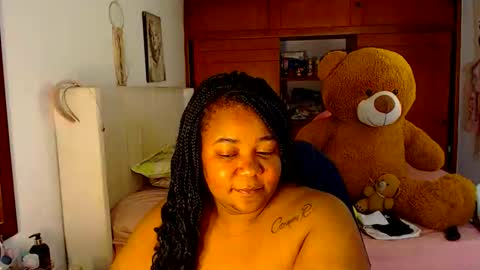 Snapshot of suggarbaby1 chatting on 24, 5, 2026 Cami Back in 2 hours online show from 24, 5, 2026