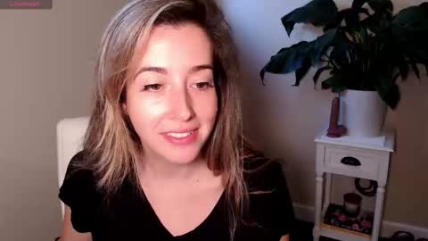 Mia online show from 26, 9, 2025