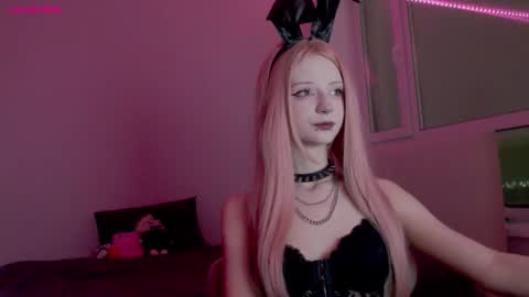 Snapshot of suicide_yuno chatting on 9, 1, 2026 Yunoo online show from 9, 1, 2026