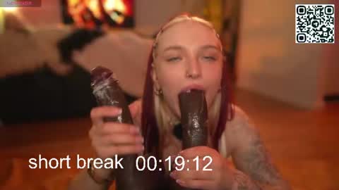 Snapshot of suk_ki chatting on 20, 7, 2026 Lika ginger Jessy blond online show from 20, 7, 2026