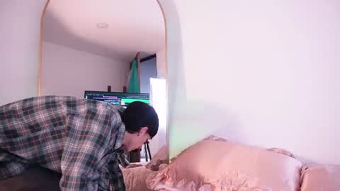 Suki  online show from 4, 7, 2026