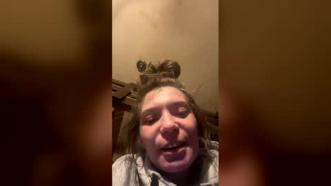 Snapshot of sukibaby23 chatting on 4, 12, 2025 sukibaby23 online show from 4, 12, 2025