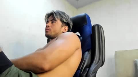 Snapshot of sukuna_hara chatting on 17, 11, 2025 sukuna_hara online show from 17, 11, 2025