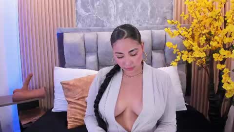 Sulay online show from 5, 8, 2026