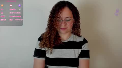 Snapshot of sultrysecrets_ chatting on 15, 9, 2025 Ann online show from 15, 9, 2025