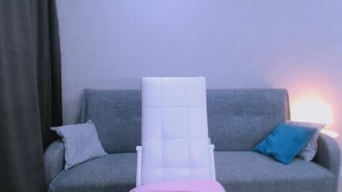 Christina online show from 19, 10, 2025