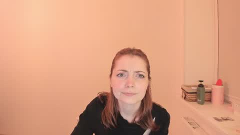 Snapshot of summer_preston chatting on 19, 6, 2026 Summer Preston online show from 19, 6, 2026
