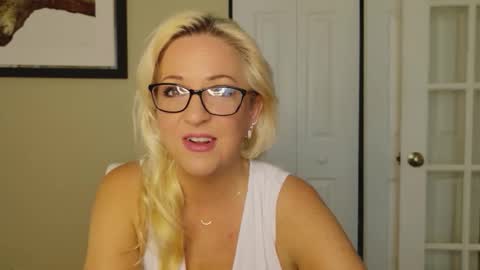 Amber online show from 6, 3, 2026