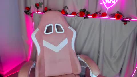 Elen online show from 21, 2, 2025