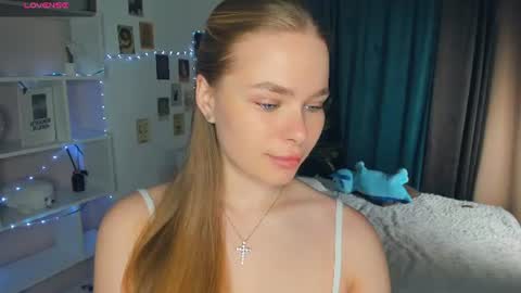 Snapshot of sunday_morn1ng chatting on 26, 6, 2026 Jenny online show from 26, 6, 2026