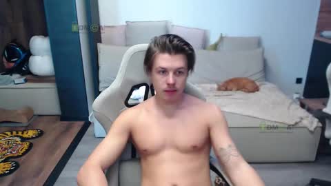 Snapshot of sunny1girl chatting on 3, 2, 2026 Alice and Sergey online show from 3, 2, 2026