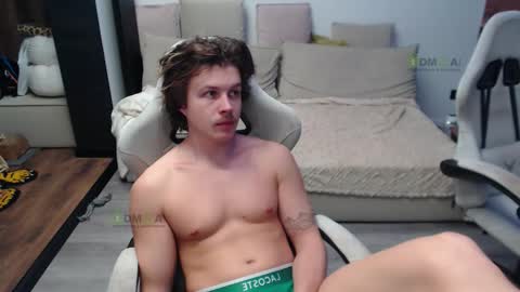 Snapshot of sunny1girl chatting on 15, 2, 2026 Alice and Sergey online show from 15, 2, 2026