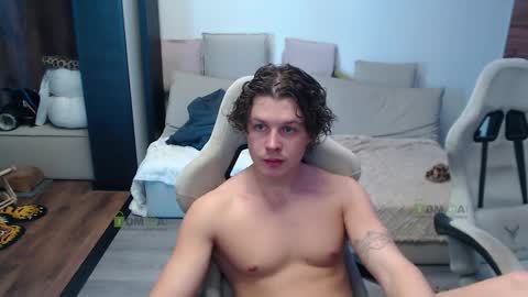 Snapshot of sunny1girl chatting on 25, 2, 2026 Alice and Sergey online show from 25, 2, 2026