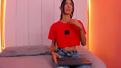 Sunny online show from 13, 1, 2026