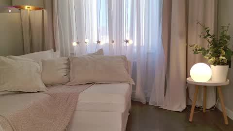 Snapshot of sunnyrisha chatting on 2, 6, 2026 Risha online show from 2, 6, 2026